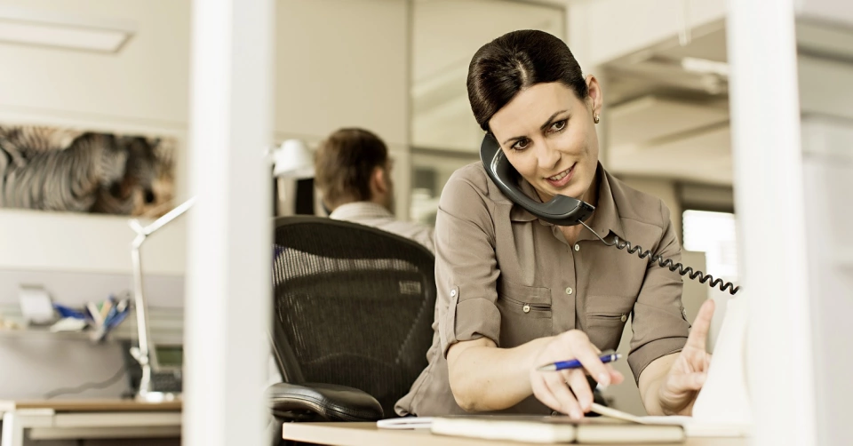 Büro Arbeitsplatz Mensch